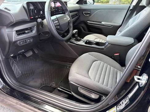 Used 2025 Kia K4 EX FWD image 9
