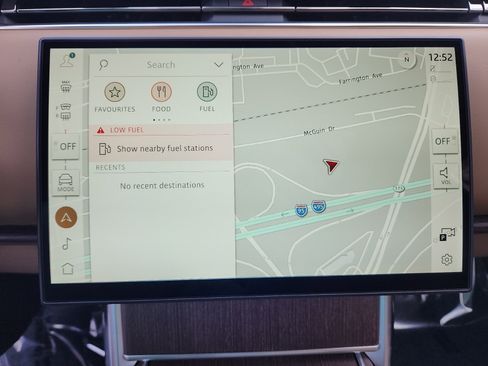 New 2025 Land Rover Range Rover SE image 21