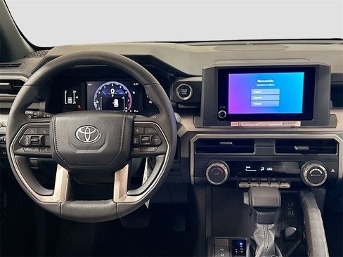 New 2026 Toyota 4Runner SR5 image 18