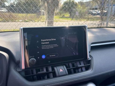 Used 2025 Toyota RAV4 LE image 20