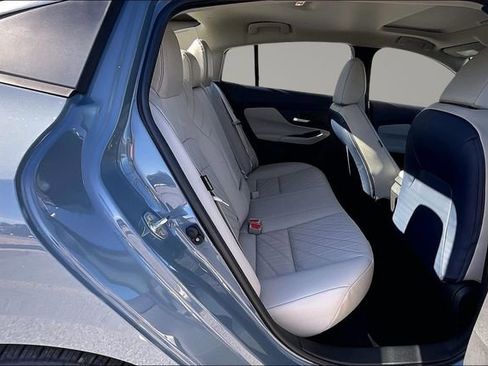 New 2026 Nissan Sentra SL w/ Floor Mat Package FWD image 10