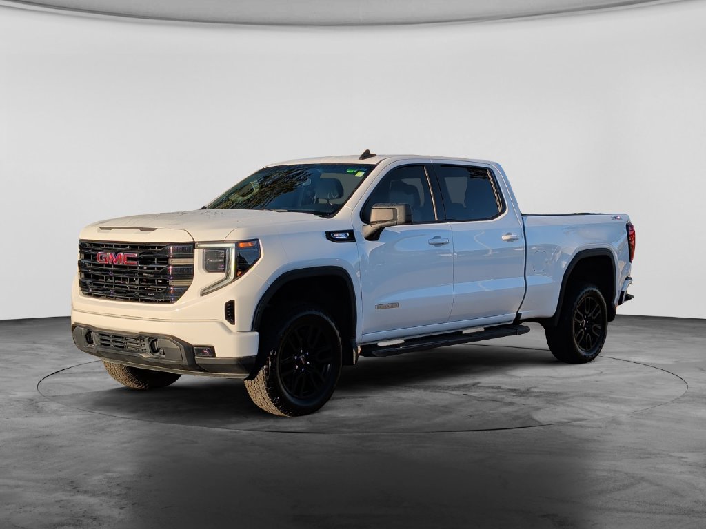 Used 2024 GMC Sierra 1500 Elevation w/ X31 Off-Road Package AWD/4WD image 3