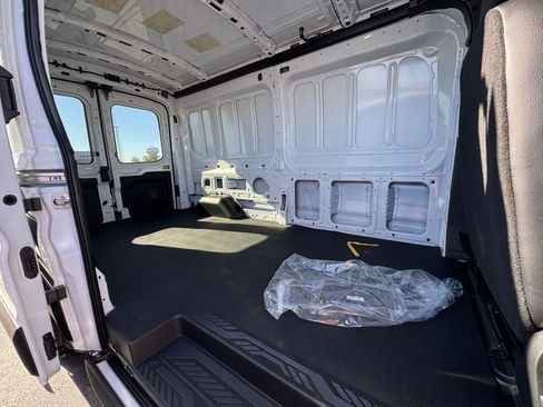 New 2026 Ford Transit 250 148 Medium Roof image 7