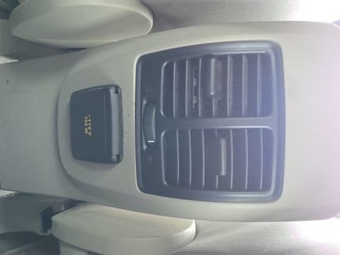 Used 2016 Ford Escape SE w/ Equipment Group 201A FWD image 30