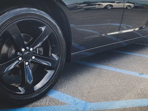 Used 2018 Dodge Charger R/T RWD image 26