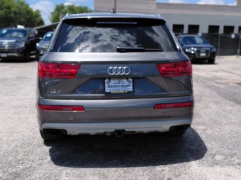 Used 2019 Audi Q7 3.0T Premium Plus w/ Premium Plus Package AWD/4WD image 4