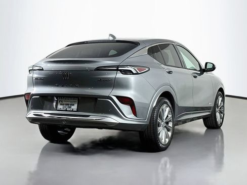 Certified 2024 Buick Envista Avenir FWD image 7