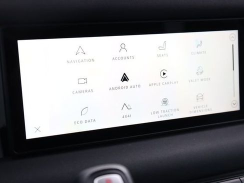 Used 2021 Land Rover Defender 110 image 16