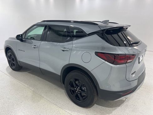 New 2026 Chevrolet Blazer LT w/ Convenience Package image 2