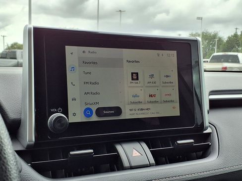 Used 2025 Toyota RAV4 LE image 17