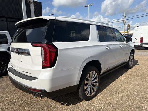 Used 2023 GMC Yukon XL Denali RWD image 6