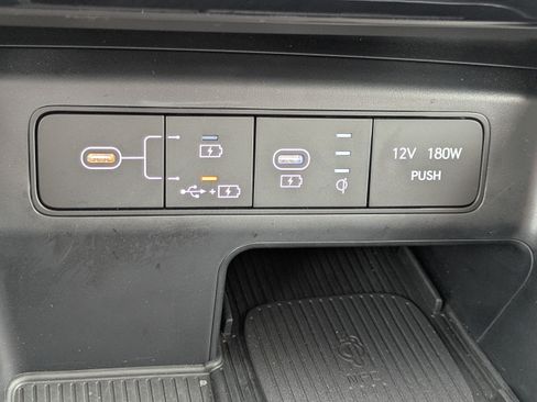 Used 2025 Hyundai Tucson SEL FWD image 30
