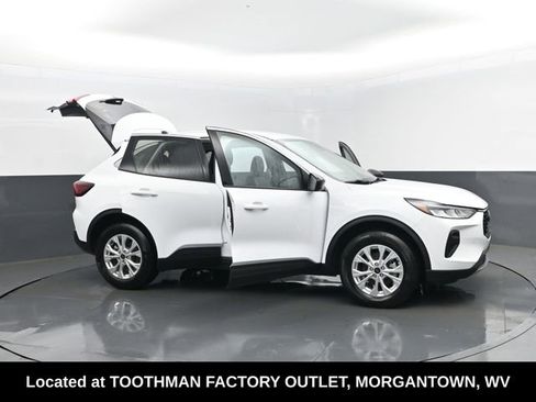 Used 2024 Ford Escape Active AWD/4WD image 29
