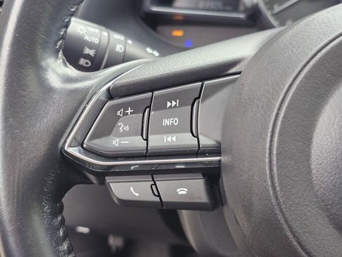 Used 2018 MAZDA MAZDA3 Grand Touring FWD image 31