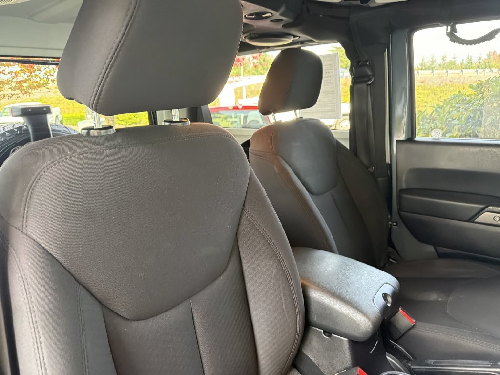 Used 2014 Jeep Wrangler Sport AWD/4WD image 22