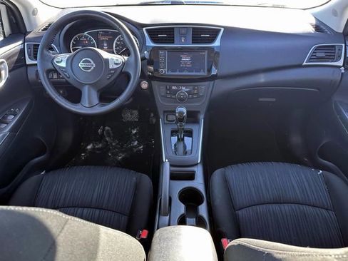 Used 2019 Nissan Sentra SV w/ Special Edition Package image 15