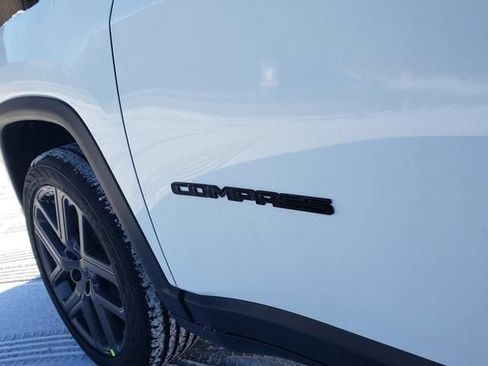 New 2026 Jeep Compass Limited AWD/4WD image 11