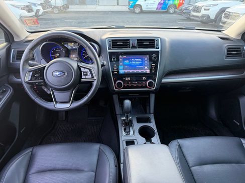 Used 2019 Subaru Outback 3.6R Limited AWD/4WD image 7