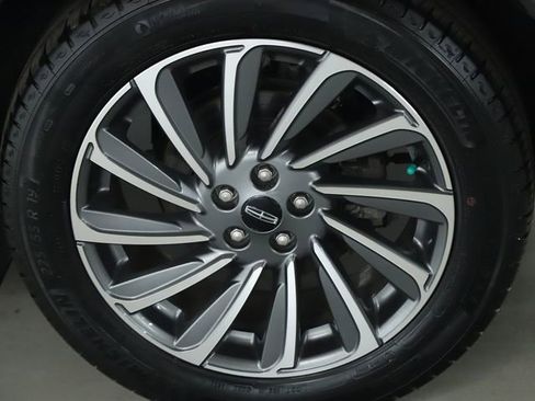 Used 2023 Lincoln Corsair Reserve FWD image 42