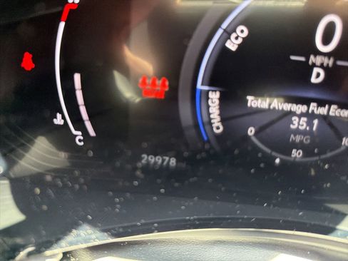 Used 2023 Lexus NX 350h AWD image 2