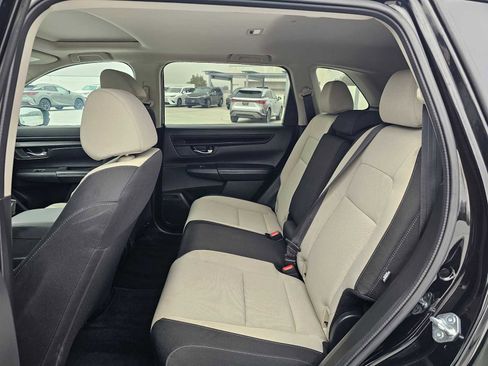 Used 2025 Honda CR-V EX image 16