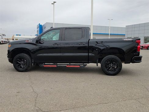 Used 2024 Chevrolet Silverado 1500 Custom Trail Boss image 6