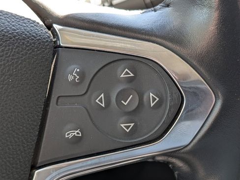 Used 2019 Chevrolet Traverse LT AWD/4WD image 50