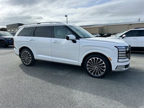 New 2026 Hyundai Palisade Calligraphy image 2