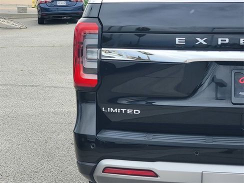 Used 2024 Ford Expedition Max Limited image 7