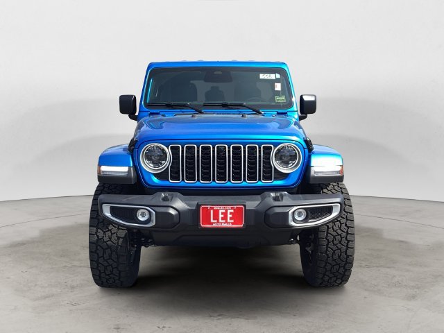 New 2026 Jeep Wrangler Unlimited Sahara AWD/4WD image 9