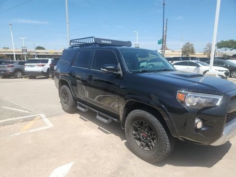 Used 2019 Toyota 4Runner TRD Off-Road Premium AWD/4WD image 1
