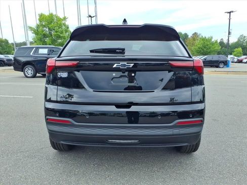 New 2027 Chevrolet Bolt LT FWD image 28