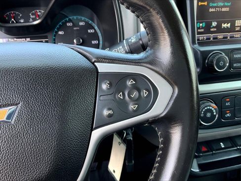Used 2016 Chevrolet Colorado LT w/ LT Convenience Package image 19