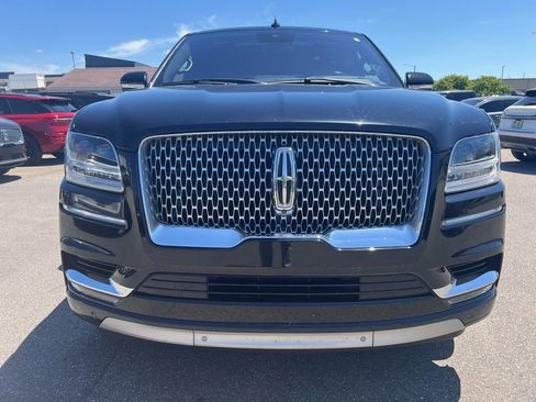 Used 2020 Lincoln Navigator Reserve w/ Luxury Package AWD/4WD image 3