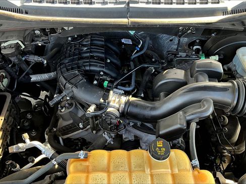 Used 2015 Ford F150 XLT w/ Equipment Group 301A Mid image 29