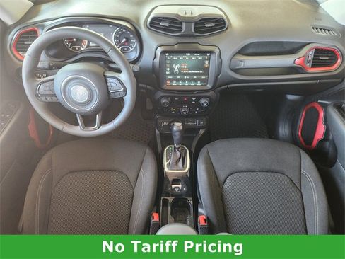 Used 2022 Jeep Renegade Latitude image 25