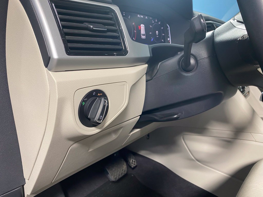 Used 2022 Volkswagen Atlas SE AWD/4WD image 23