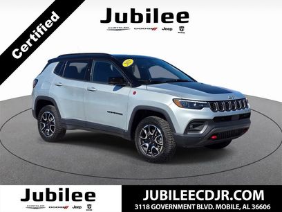Used 2025 Jeep Compass Trailhawk w/ Trailhawk Elite Group