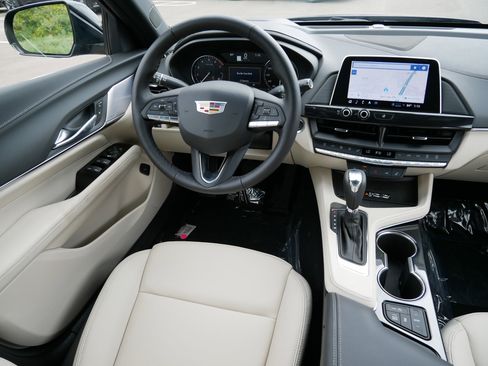 New 2026 Cadillac CT4 Luxury image 7