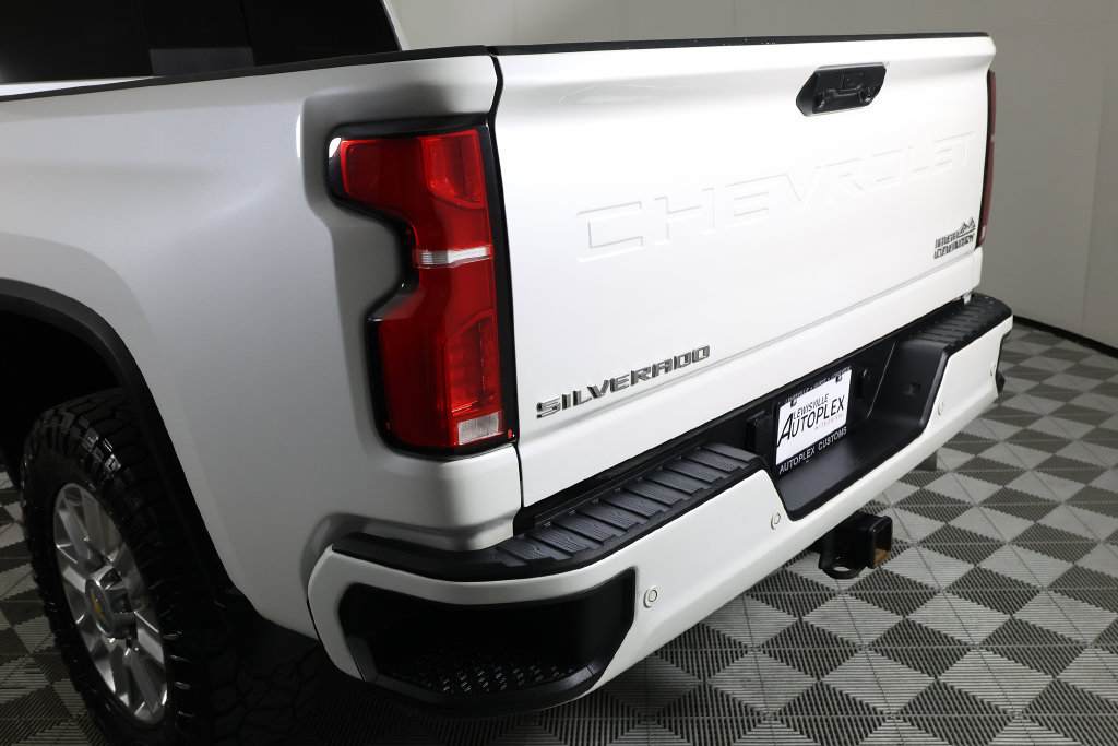 Used 2024 Chevrolet Silverado 2500 High Country w/ Technology Package AWD/4WD image 53
