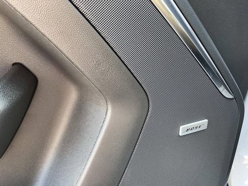 New 2026 Chevrolet Suburban High Country image 18