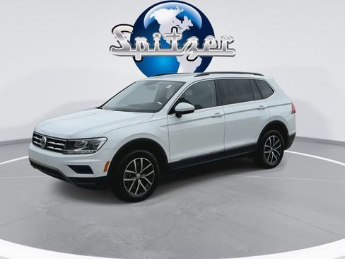 Used 2021 Volkswagen Tiguan SE image 5