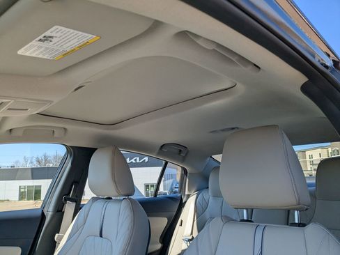 New 2026 Nissan Sentra SL w/ Floor Mat Package FWD image 20