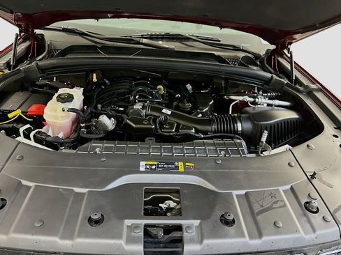 Used 2023 Jeep Grand Cherokee L Limited w/ Trailer Tow Group (B) image 36