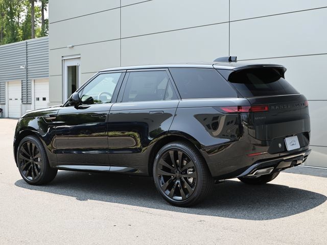 New 2026 Land Rover Range Rover Sport Dynamic SE AWD/4WD image 7