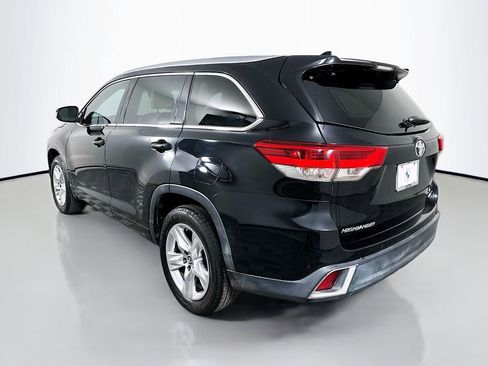 Used 2017 Toyota Highlander Limited image 7