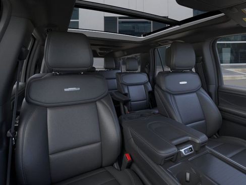 New 2026 Ford Expedition Max Platinum image 12