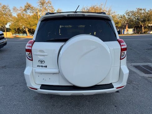 Used 2011 Toyota RAV4 2WD w/ Base L4 Extra Value Pkg image 6