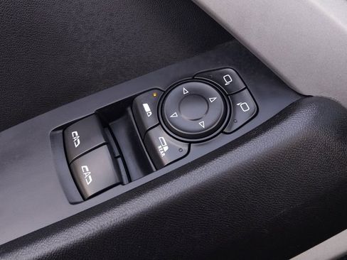 Used 2023 Chevrolet Camaro LT image 25