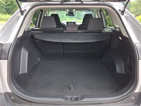 Used 2022 Toyota RAV4 LE AWD/4WD image 28